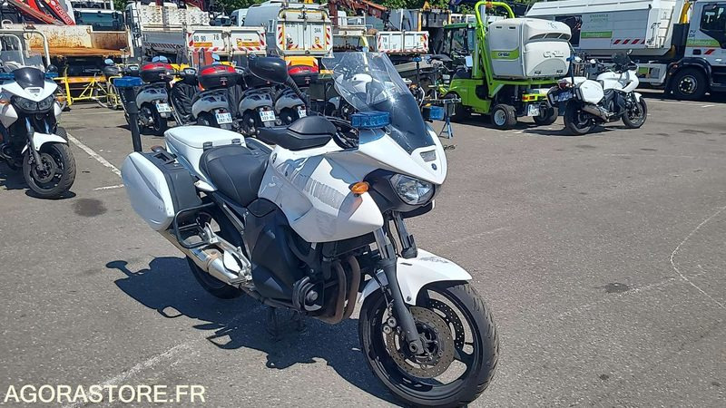 CR 974 YM - YAMAHA TDM900 - 2013 - 78951KM - Xe máy: hình 1 CR 974 YM - YAMAHA TDM900 - 2013 - 78951KM - Xe máy: hình 1