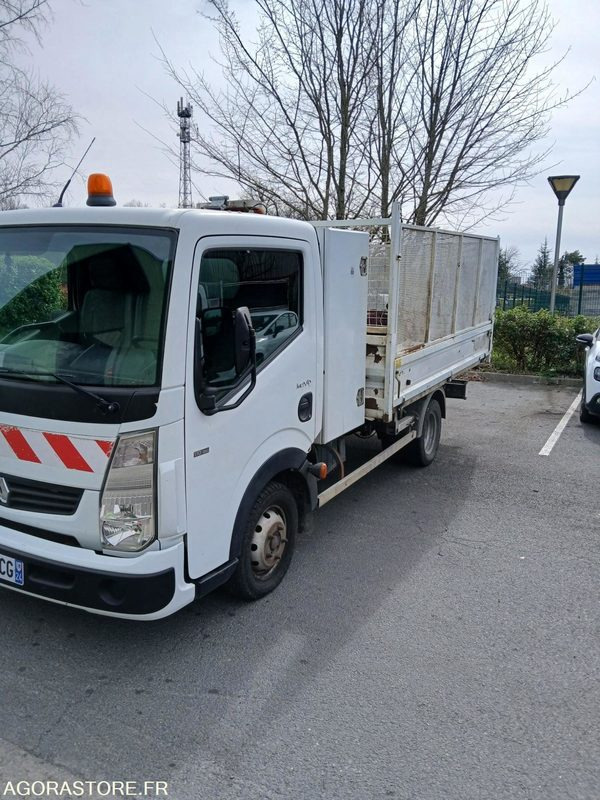 Camion benne RENAULT MAXITY - 310362 km - 2007 - Xe ben nhỏ: hình 2 Camion benne RENAULT MAXITY - 310362 km - 2007 - Xe ben nhỏ: hình 2