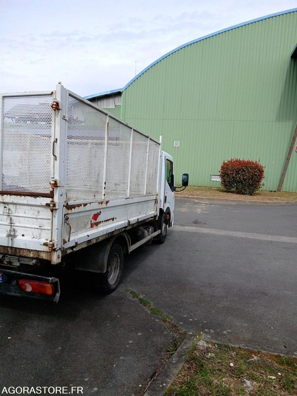 Camion benne RENAULT MAXITY - 310362 km - 2007 - Xe ben nhỏ: hình 4 Camion benne RENAULT MAXITY - 310362 km - 2007 - Xe ben nhỏ: hình 4