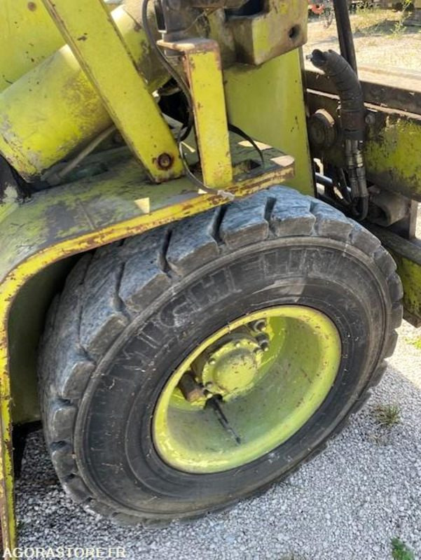 Chariot elevateur Clark 3.5 T - Xe nâng diesel: hình 5 Chariot elevateur Clark 3.5 T - Xe nâng diesel: hình 5