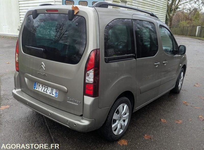 Citroën Berlingo 1.6 BlueHDi 100ch (B9) – 12/2015 – 50000 km – Crit'Air 2 - Xe hơi: hình 4 Citroën Berlingo 1.6 BlueHDi 100ch (B9) – 12/2015 – 50000 km – Crit'Air 2 - Xe hơi: hình 4
