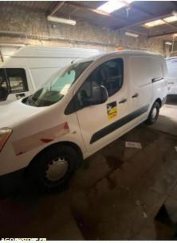 Citroen Berlingo - 147731kms - 2008 - AM 177 JF - Xe van nhỏ gọn: hình 4 Citroen Berlingo - 147731kms - 2008 - AM 177 JF - Xe van nhỏ gọn: hình 4
