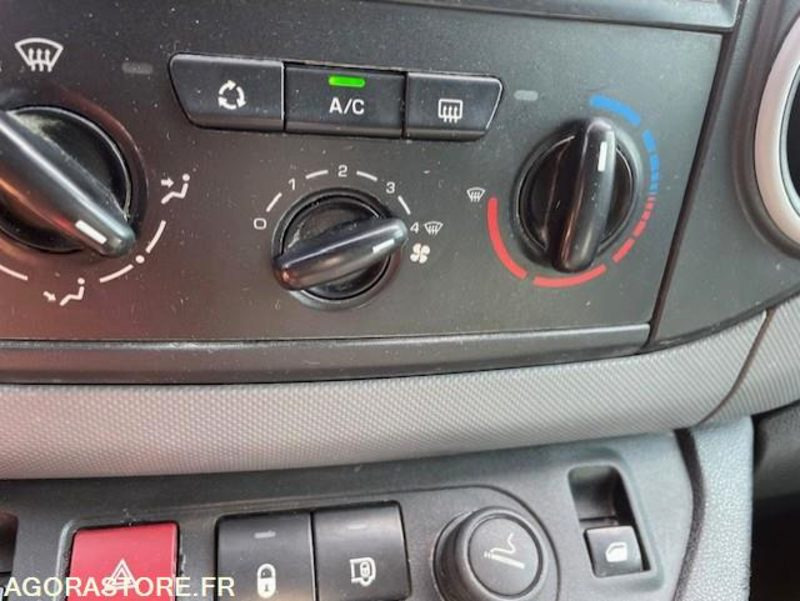 Citroen Berlingo utilitaire - 2009 - Xe van nhỏ gọn: hình 5 Citroen Berlingo utilitaire - 2009 - Xe van nhỏ gọn: hình 5