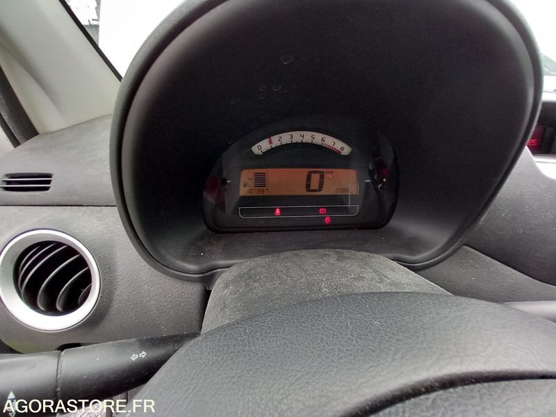 Xe hơi Citroen C2 AD508QG: hình 9 Xe hơi Citroen C2 AD508QG: hình 9