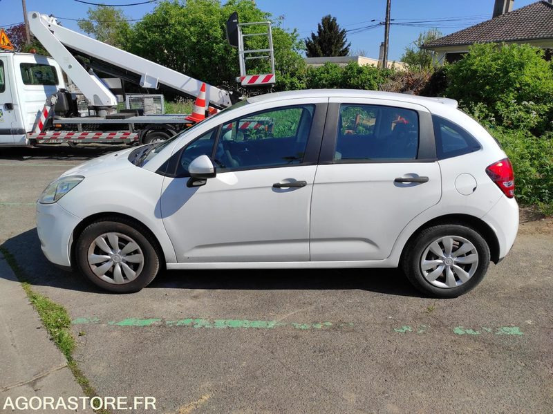 Citroën C3 - 2011 - 141185KMS - Xe hơi: hình 2 Citroën C3 - 2011 - 141185KMS - Xe hơi: hình 2