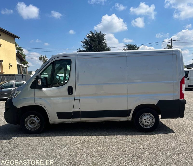 Citroen Jumper FG L1H1 - 2019 - 179 900km - Xe van chở hàng: hình 3 Citroen Jumper FG L1H1 - 2019 - 179 900km - Xe van chở hàng: hình 3