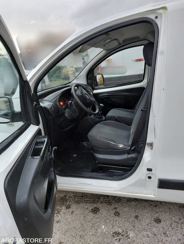 Citroën Némo 46373kms 2013 - Xe van nhỏ gọn: hình 4 Citroën Némo 46373kms 2013 - Xe van nhỏ gọn: hình 4