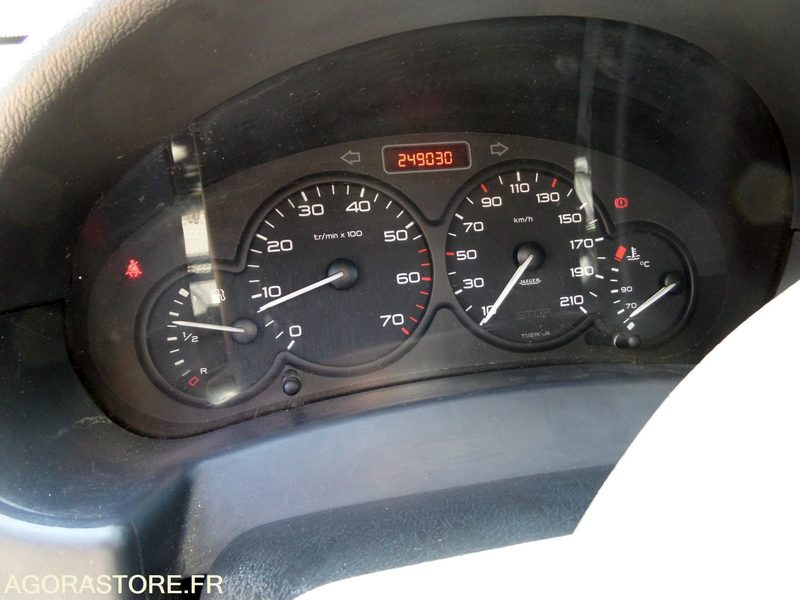 Citroën berlingo 1.6hdi - 249.030km - 2008 (4883KM46) - Xe van nhỏ gọn: hình 5 Citroën berlingo 1.6hdi - 249.030km - 2008 (4883KM46) - Xe van nhỏ gọn: hình 5