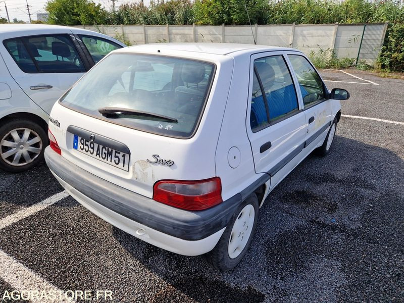 Citroën saxo - 2003 - 191718 - 959AGM51 - Xe hơi: hình 3 Citroën saxo - 2003 - 191718 - 959AGM51 - Xe hơi: hình 3