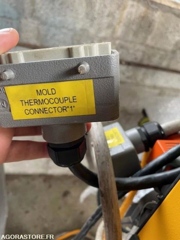 Controleur de moules ALTANIUM HUSKY - Dụng cụ/ Thiết bị: hình 4 Controleur de moules ALTANIUM HUSKY - Dụng cụ/ Thiết bị: hình 4