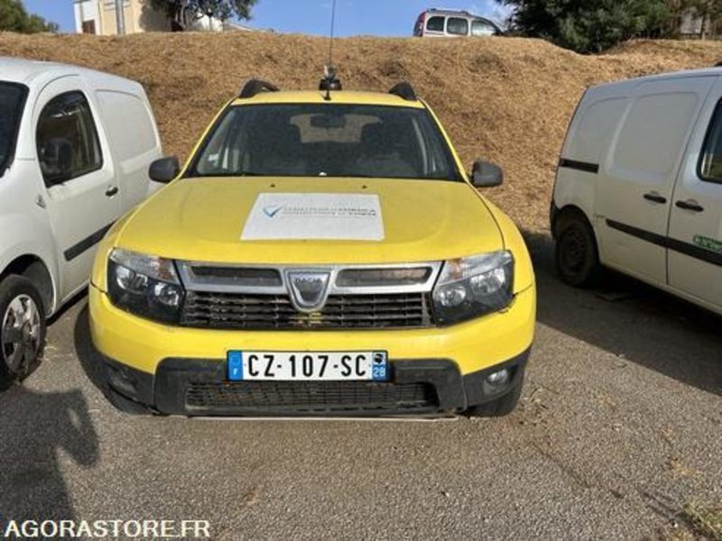 DACIA DUSTER - 2013 - 237032 KM - CZ107SC - SUV: hình 1 DACIA DUSTER - 2013 - 237032 KM - CZ107SC - SUV: hình 1