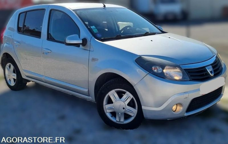 Dacia Sandero MPI Essence /GPL 176000km - Xe hơi: hình 3 Dacia Sandero MPI Essence /GPL 176000km - Xe hơi: hình 3