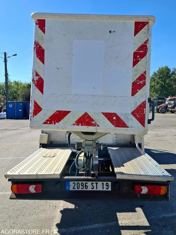 Elévateur à Nacelle 160 ALU CABSTAR sur châssis NISSAN <3.5T H.16M - 2007 - Nền bục trên không gắn trên xe tải: hình 4 Elévateur à Nacelle 160 ALU CABSTAR sur châssis NISSAN <3.5T H.16M - 2007 - Nền bục trên không gắn trên xe tải: hình 4