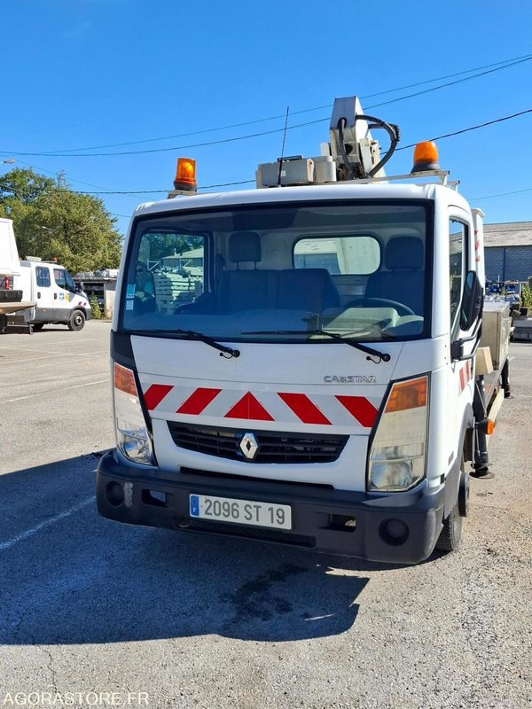 Elévateur à Nacelle 160 ALU CABSTAR sur châssis NISSAN <3.5T H.16M - 2007 - Nền bục trên không gắn trên xe tải: hình 1 Elévateur à Nacelle 160 ALU CABSTAR sur châssis NISSAN <3.5T H.16M - 2007 - Nền bục trên không gắn trên xe tải: hình 1