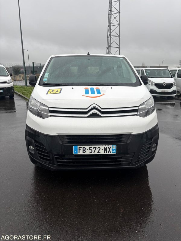 FB-572-MX - Roulant - CITROEN JUMPY SPACE TOURER - VP - 218 682 Kms - Xe bus mini, Xe van chở khách: hình 4 FB-572-MX - Roulant - CITROEN JUMPY SPACE TOURER - VP - 218 682 Kms - Xe bus mini, Xe van chở khách: hình 4
