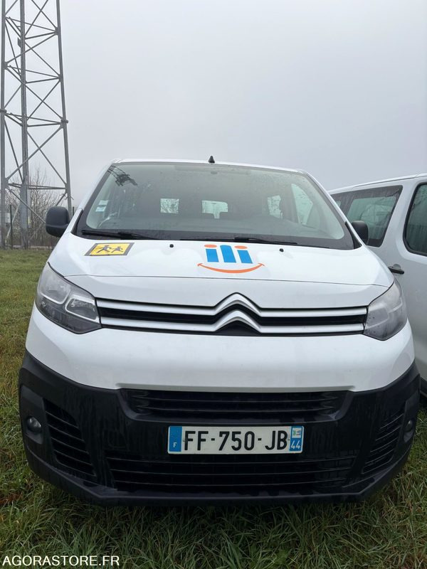 FF-750-JB - Roulant - CITROEN JUMPY SPACE TOURER - VP - 188 198 Kms - Xe bus mini, Xe van chở khách: hình 4 FF-750-JB - Roulant - CITROEN JUMPY SPACE TOURER - VP - 188 198 Kms - Xe bus mini, Xe van chở khách: hình 4