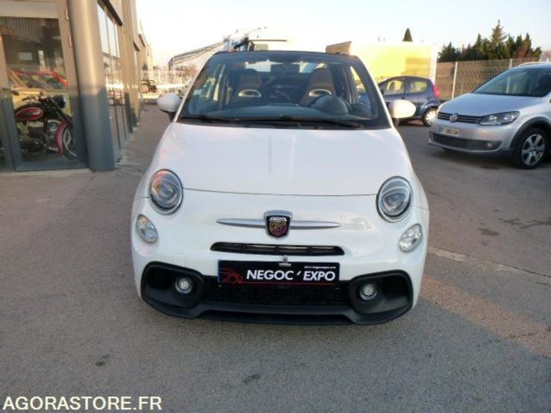 FIAT 500 abart Cabriolet - 2017 - 72321km - Embrayage neuf - Xe hơi: hình 2 FIAT 500 abart Cabriolet - 2017 - 72321km - Embrayage neuf - Xe hơi: hình 2