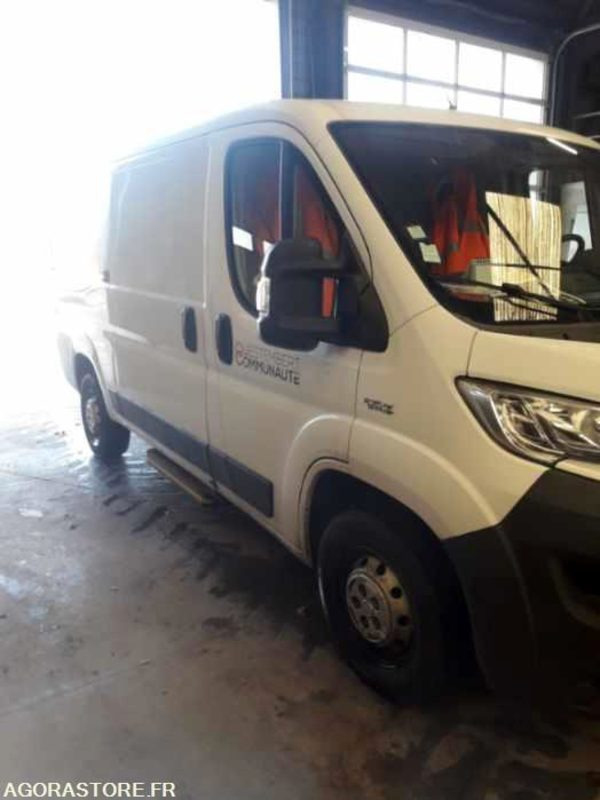FIAT DUCATO L1/H1 Carburation essence/GNV 49511km 2019 - Xe van chở hàng: hình 1 FIAT DUCATO L1/H1 Carburation essence/GNV 49511km 2019 - Xe van chở hàng: hình 1