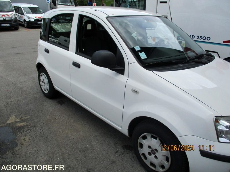 FIAT PANDA 1432 - Xe hơi: hình 2 FIAT PANDA 1432 - Xe hơi: hình 2