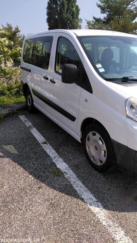 FIAT SCUDO 9 PLACES 51912 kms 2007 - Xe bus mini, Xe van chở khách: hình 3 FIAT SCUDO 9 PLACES 51912 kms 2007 - Xe bus mini, Xe van chở khách: hình 3