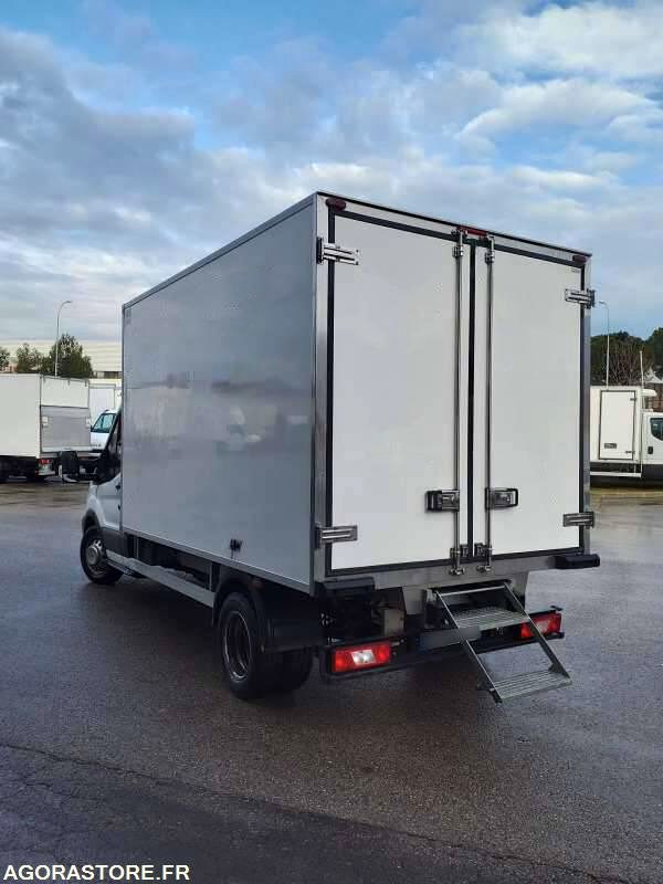 FORD TRANSIT CHASSIS CABINE- 2019- 115879KM - Xe van đông lạnh: hình 2 FORD TRANSIT CHASSIS CABINE- 2019- 115879KM - Xe van đông lạnh: hình 2
