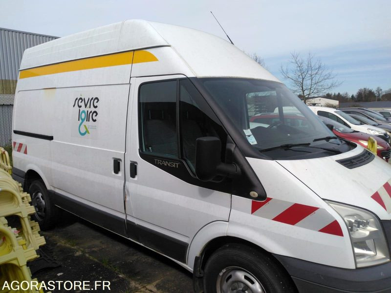 FORD TRANSIT véhicule non roulant - Xe van chở hàng: hình 4 FORD TRANSIT véhicule non roulant - Xe van chở hàng: hình 4