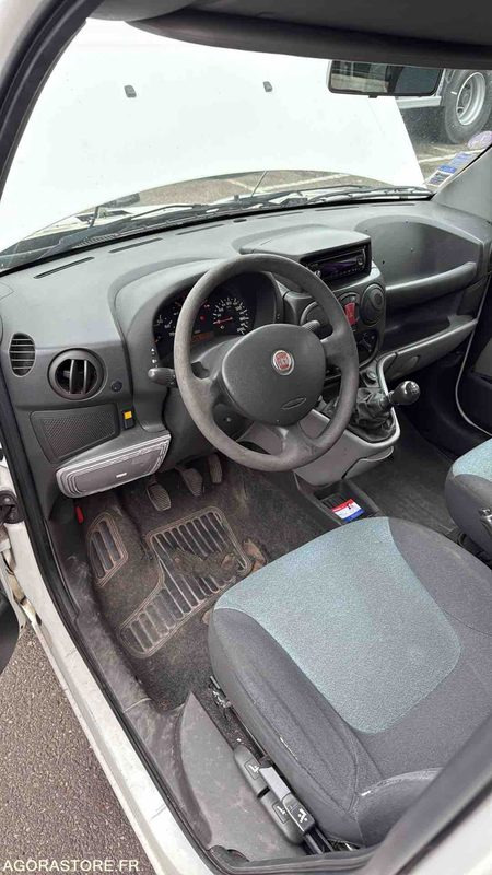Fiat - Doblo cargo - 2008 - 173572KMS - 458BBV67 - Xe van nhỏ gọn: hình 5 Fiat - Doblo cargo - 2008 - 173572KMS - 458BBV67 - Xe van nhỏ gọn: hình 5