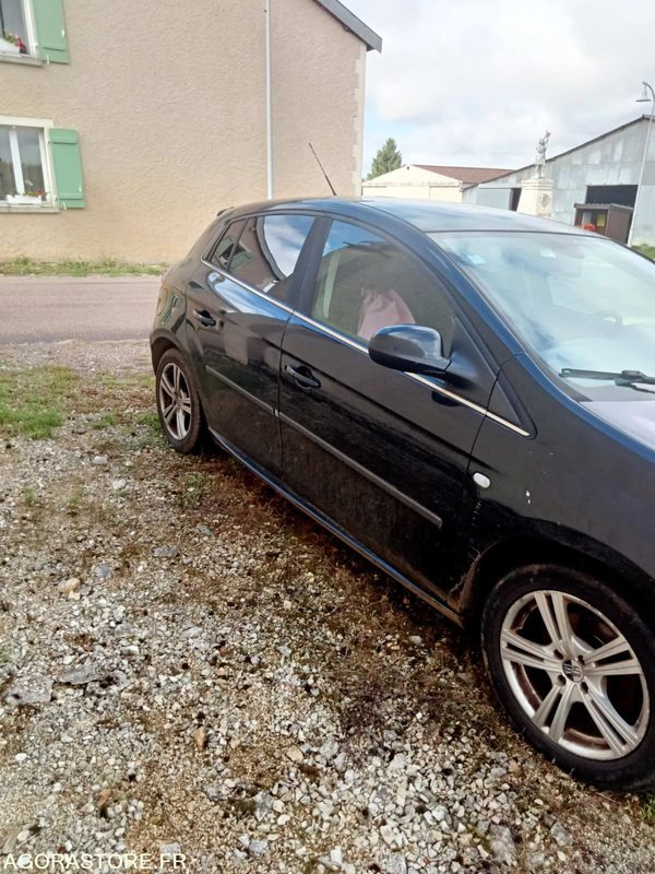 Fiat bravo 1 er mise en circulation 2010 - Xe hơi: hình 2 Fiat bravo 1 er mise en circulation 2010 - Xe hơi: hình 2