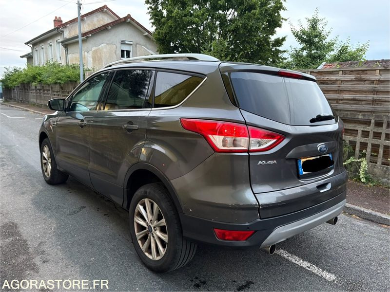 Ford Kuga 2.0l Tdci Powershift 4x4 - 2016 - 270 000km - Xe hơi: hình 1 Ford Kuga 2.0l Tdci Powershift 4x4 - 2016 - 270 000km - Xe hơi: hình 1