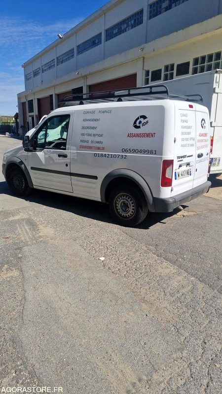 Ford transit connect 1.8 tdci - 229869 kms - 2012 - Xe van nhỏ gọn: hình 3 Ford transit connect 1.8 tdci - 229869 kms - 2012 - Xe van nhỏ gọn: hình 3