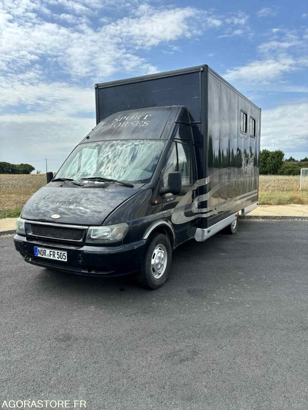 Fourgon FORD - Transport de 2 Chevaux - 2004 - 137 510 KM - Xe van chở hàng: hình 1 Fourgon FORD - Transport de 2 Chevaux - 2004 - 137 510 KM - Xe van chở hàng: hình 1