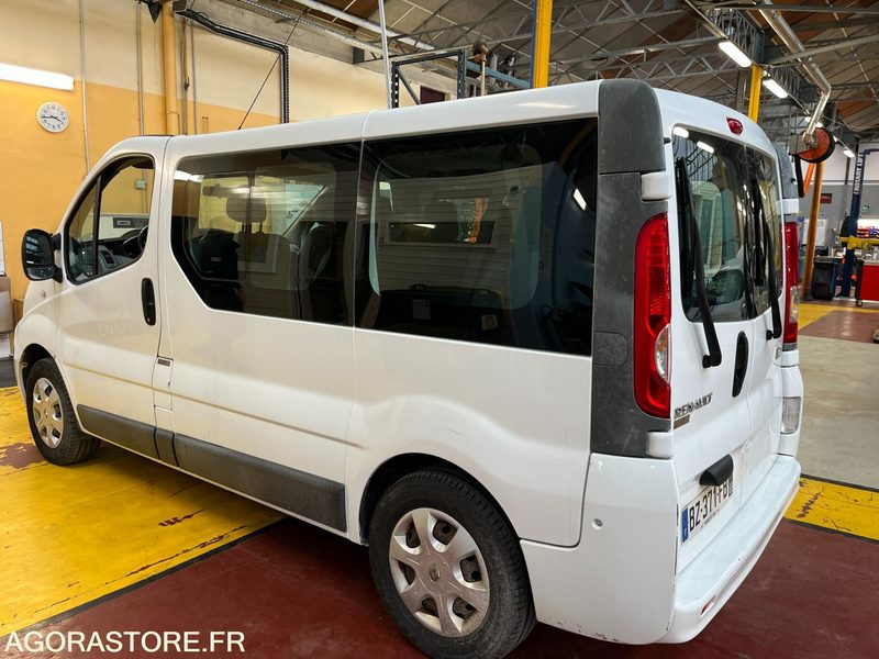 GDF RENAULT TRAFIC 9 PLS BZ-371-FB - Xe bus mini, Xe van chở khách: hình 3 GDF RENAULT TRAFIC 9 PLS BZ-371-FB - Xe bus mini, Xe van chở khách: hình 3