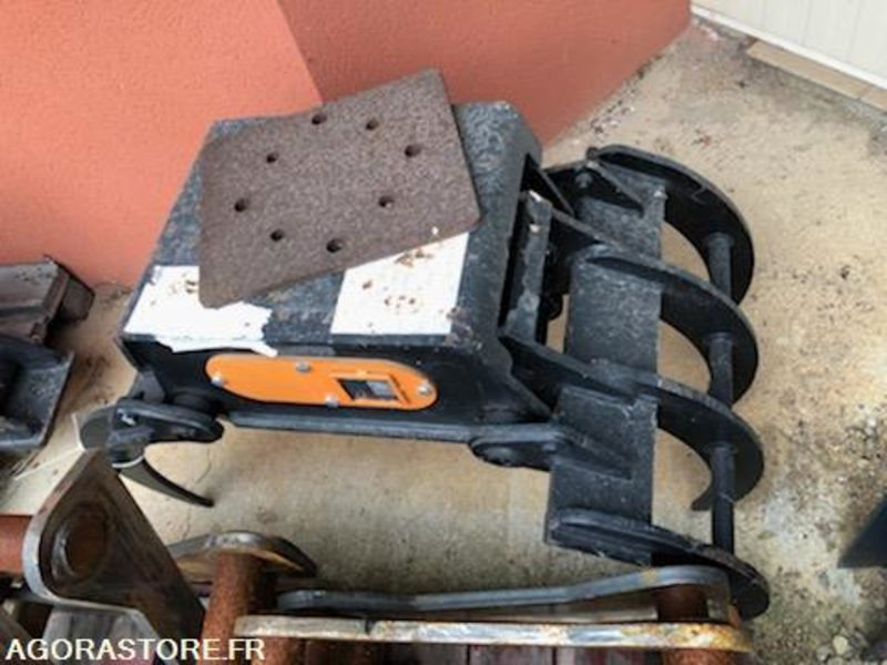 Grappin NEUF fixe sans rotation pour pelle 3 à 6 T - Trang thiết bị xây dựng: hình 2 Grappin NEUF fixe sans rotation pour pelle 3 à 6 T - Trang thiết bị xây dựng: hình 2