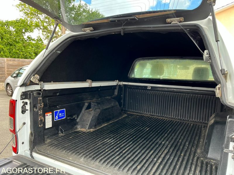 HARD TOP FORD RANGER - Dụng cụ/ Thiết bị: hình 4 HARD TOP FORD RANGER - Dụng cụ/ Thiết bị: hình 4