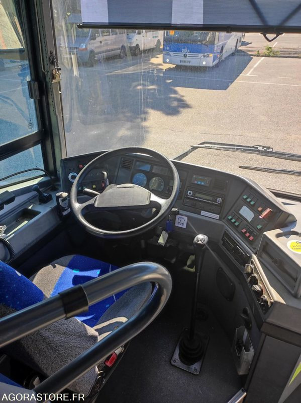 IVECO BUS AXER 12.80m N°073226 - Xe buýt trường học: hình 5 IVECO BUS AXER 12.80m N°073226 - Xe buýt trường học: hình 5