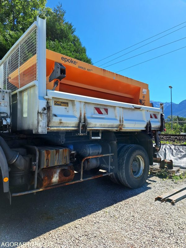 IVECO TRACKER - Xe dọn tuyết: hình 4 IVECO TRACKER - Xe dọn tuyết: hình 4