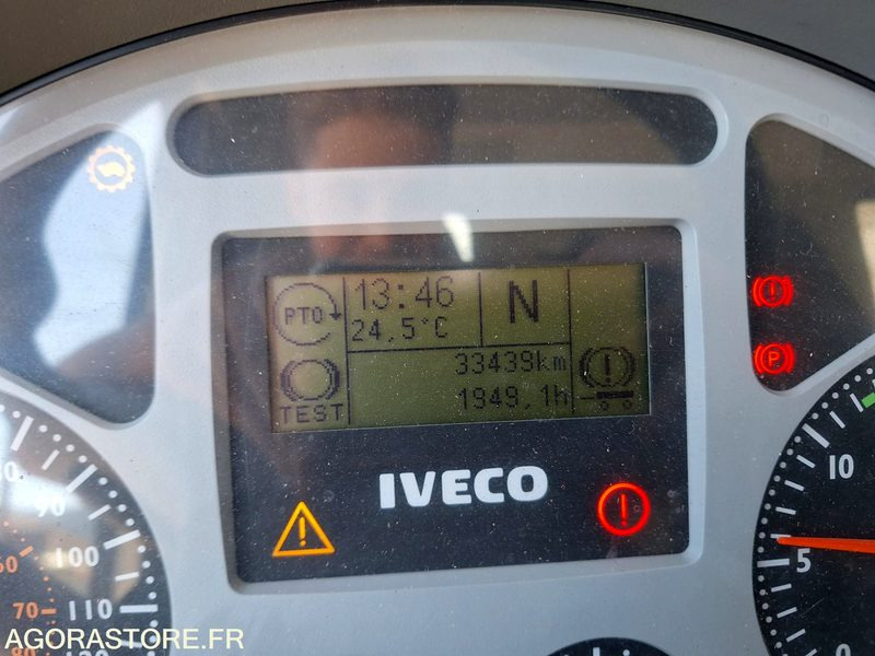 IVECO TRACKER - Xe dọn tuyết: hình 3 IVECO TRACKER - Xe dọn tuyết: hình 3