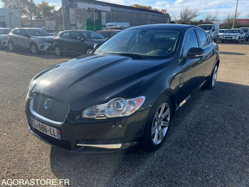 JAGUAR XF 3.0 D 240CH BOITE AUTO - 2011 - 123000KMS - Xe hơi: hình 1 JAGUAR XF 3.0 D 240CH BOITE AUTO - 2011 - 123000KMS - Xe hơi: hình 1