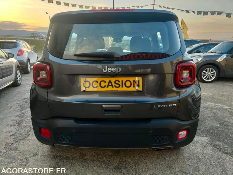 JEEP RENEGADE - SUV: hình 4 JEEP RENEGADE - SUV: hình 4