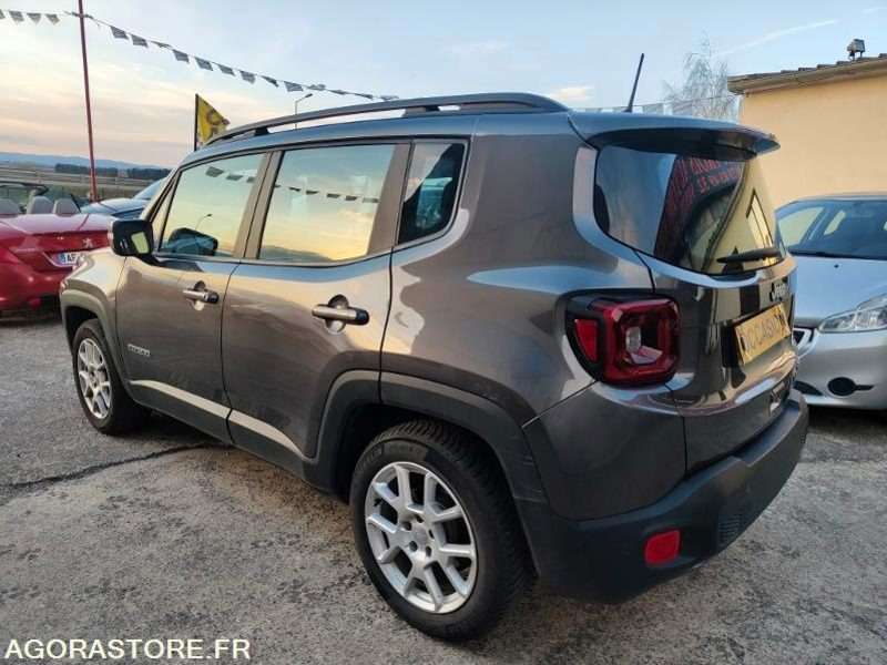JEEP RENEGADE - SUV: hình 3 JEEP RENEGADE - SUV: hình 3