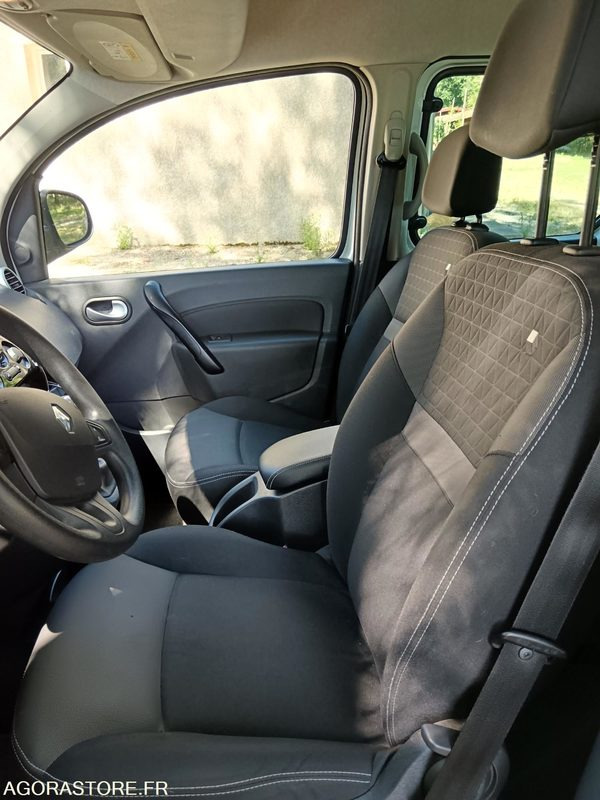 Kangoo 1.5 DCI - Xe hơi: hình 4 Kangoo 1.5 DCI - Xe hơi: hình 4