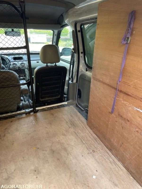Xe van nhỏ gọn Kangoo utilitaire - 175 000 KMS: hình 14