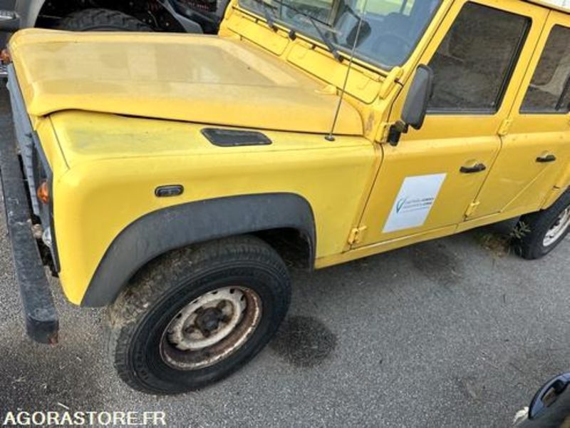 LAND ROVER DEFENDER - 2006 - 209133KM - 2647GS2A - Xe bán tải: hình 5 LAND ROVER DEFENDER - 2006 - 209133KM - 2647GS2A - Xe bán tải: hình 5