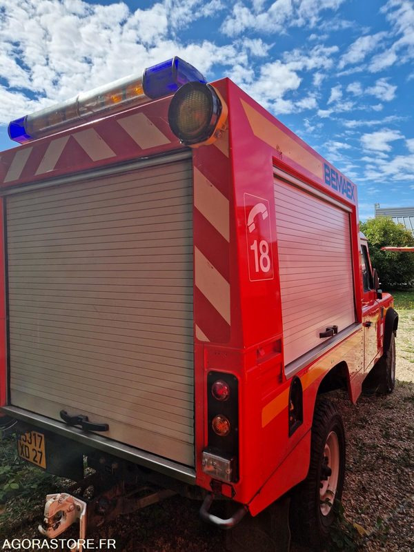 Land Rover Defender - 2001 - 19789- 5317XD27 - SUV: hình 3 Land Rover Defender - 2001 - 19789- 5317XD27 - SUV: hình 3