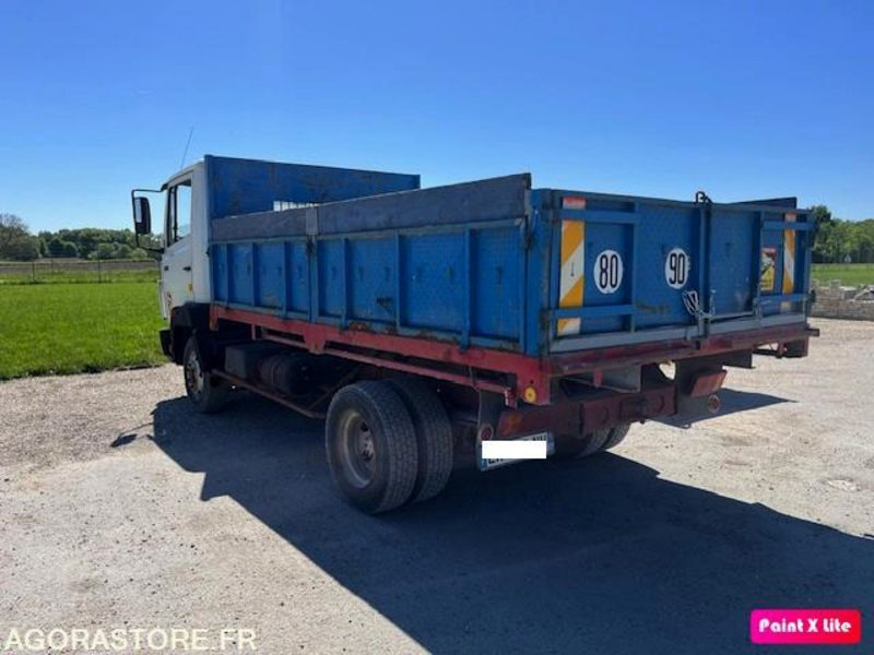MERCEDES 809 D BENNE 7T5 - 1990 - 186 490km NOMBREUX TRAVAUX EFFECTUES/FACTURES - Xe ben nhỏ: hình 2 MERCEDES 809 D BENNE 7T5 - 1990 - 186 490km NOMBREUX TRAVAUX EFFECTUES/FACTURES - Xe ben nhỏ: hình 2