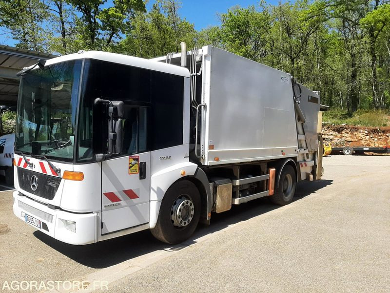 MERCEDES-BENZ Econic 1829 - 286 739 km - 2012 - Xe tải chở rác: hình 1 MERCEDES-BENZ Econic 1829 - 286 739 km - 2012 - Xe tải chở rác: hình 1