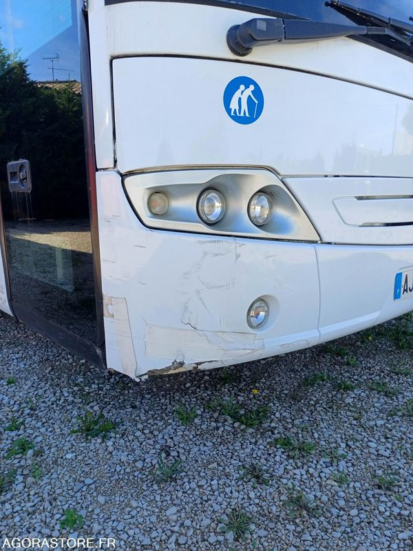 MERCEDES BENZ INTOURO 21889 (6110) MEC 30/12/2009 292975 KM AJ-755-CX - Xe buýt trường học: hình 2 MERCEDES BENZ INTOURO 21889 (6110) MEC 30/12/2009 292975 KM AJ-755-CX - Xe buýt trường học: hình 2