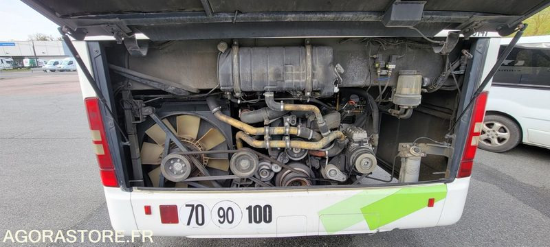 MERCEDES INTOURO N°093147 - Xe buýt trường học: hình 5 MERCEDES INTOURO N°093147 - Xe buýt trường học: hình 5