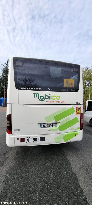 MERCEDES INTOURO N°093147 - Xe buýt trường học: hình 4 MERCEDES INTOURO N°093147 - Xe buýt trường học: hình 4