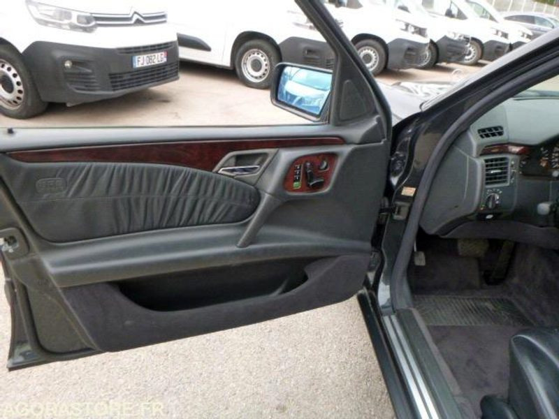 Xe hơi MERCEDES classe E 420 v8 W210 - 1996 - immatriculation espagnole vente pour pro: hình 6